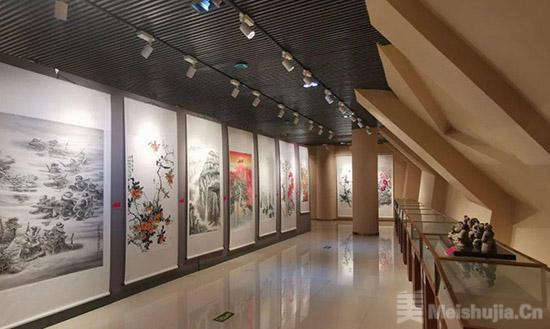 盛世中华——庆祝中国共产党成立100周年通化市书画精品展开展 盛世中华——庆祝中国共产党成立100周年通化市书画精品展开展